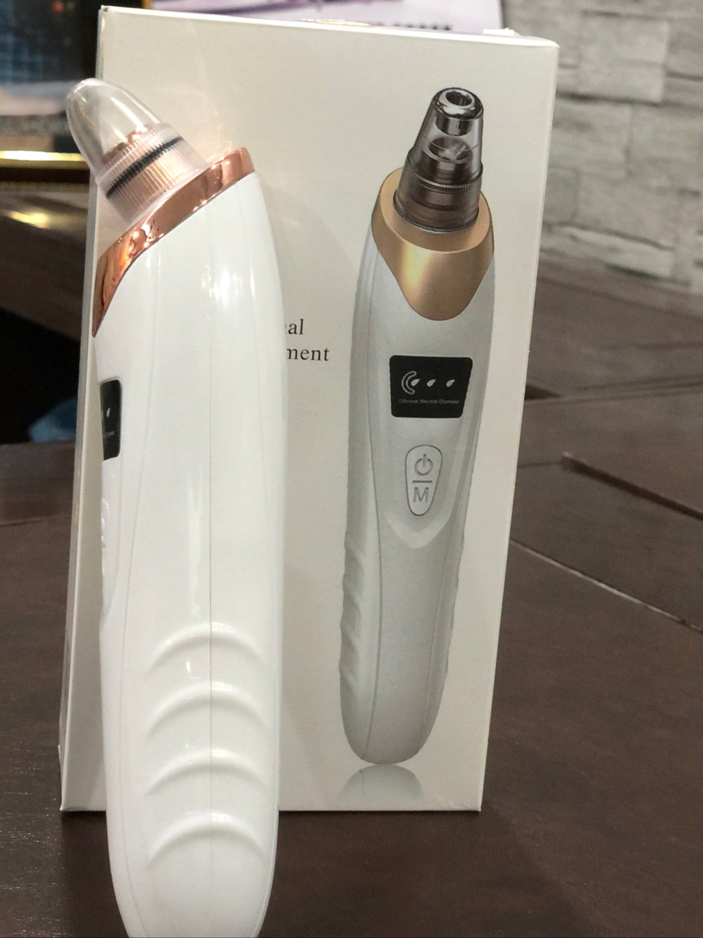 Acne Pore Cleaner & Black Head Remover With Cleaning Tools